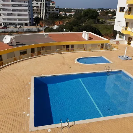 Presidente 215 By Atlantichotels - Al 3* Portimao